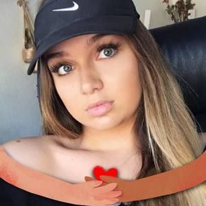 Meet your Posher, Abigayle